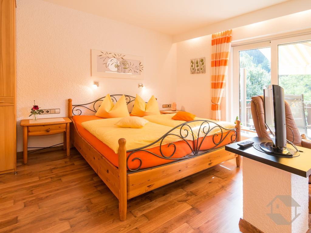 Ferienwohnung Sonnenschein バート・ヘレンアプ エクステリア 写真